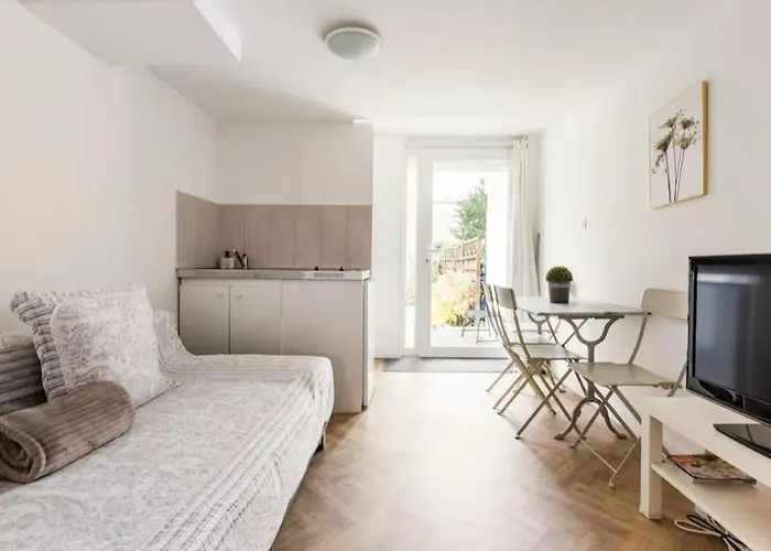 Escapade Pres De Lille - Appartement Charmant Avec Terrasse Et Parking Privee