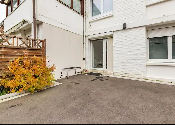 Escapade Pres De Lille - Appartement Charmant Avec Terrasse Et Parking Privee
