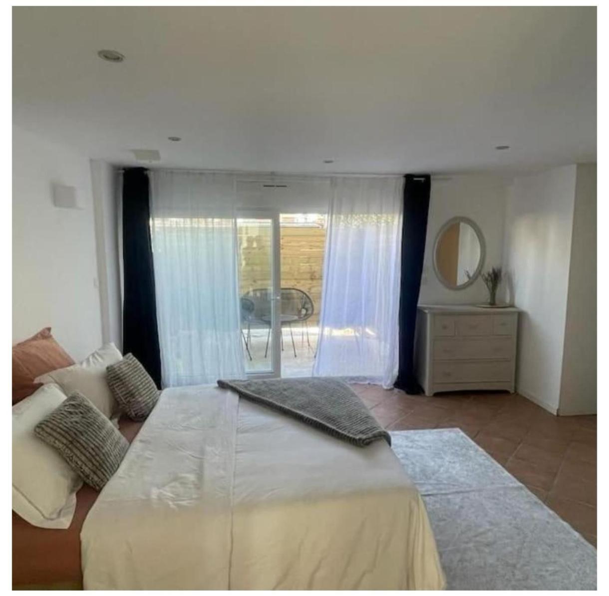 Appartement Escapade Pres De Lille - Avec Terrasse Et Parking Privee